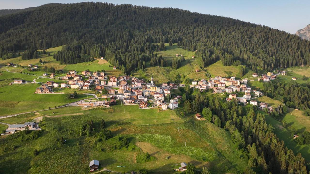 Al Sole B&B Valcomelico Santo Stefano Di Cadore Buitenkant foto