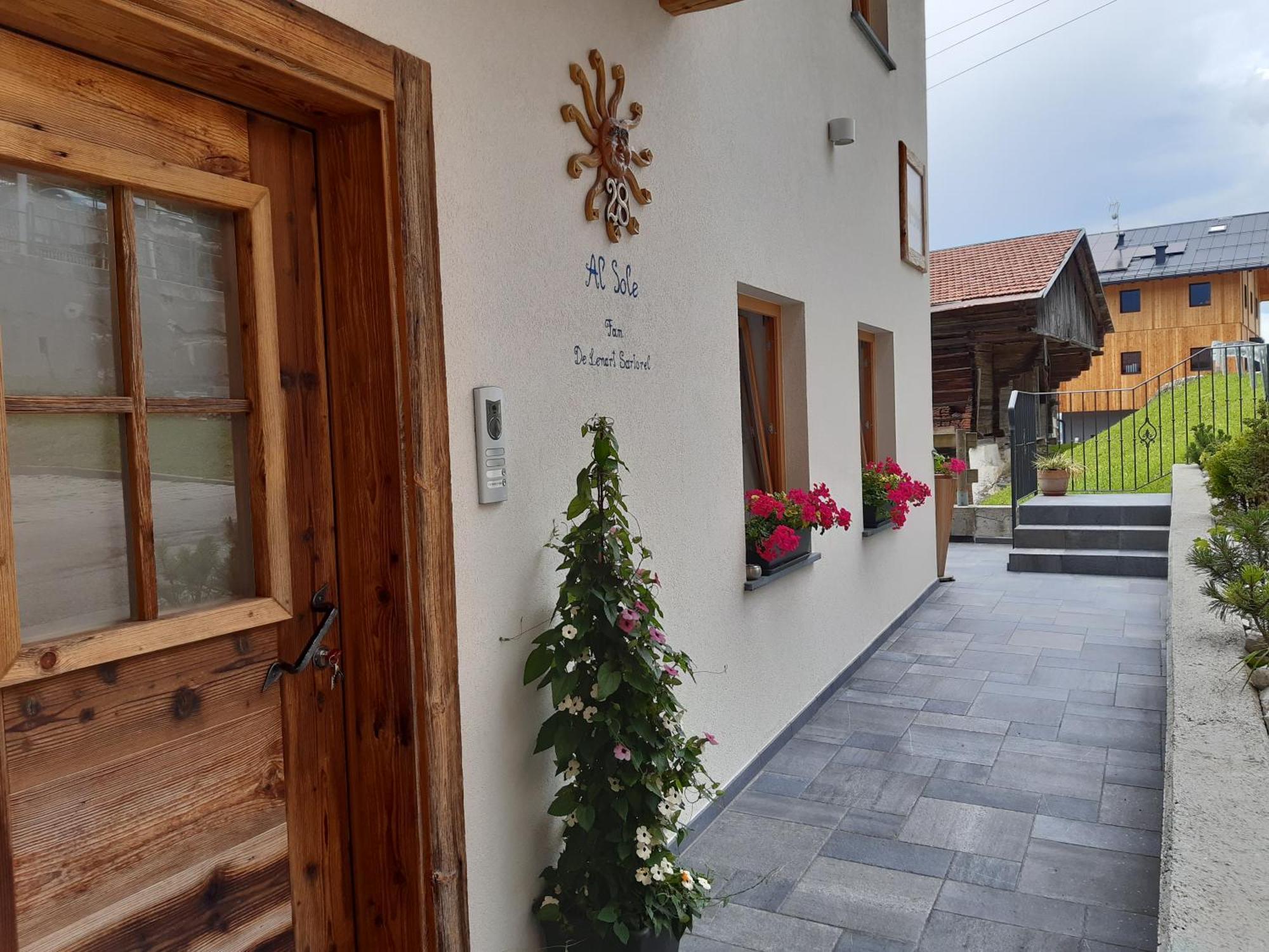 Al Sole B&B Valcomelico Santo Stefano Di Cadore Buitenkant foto