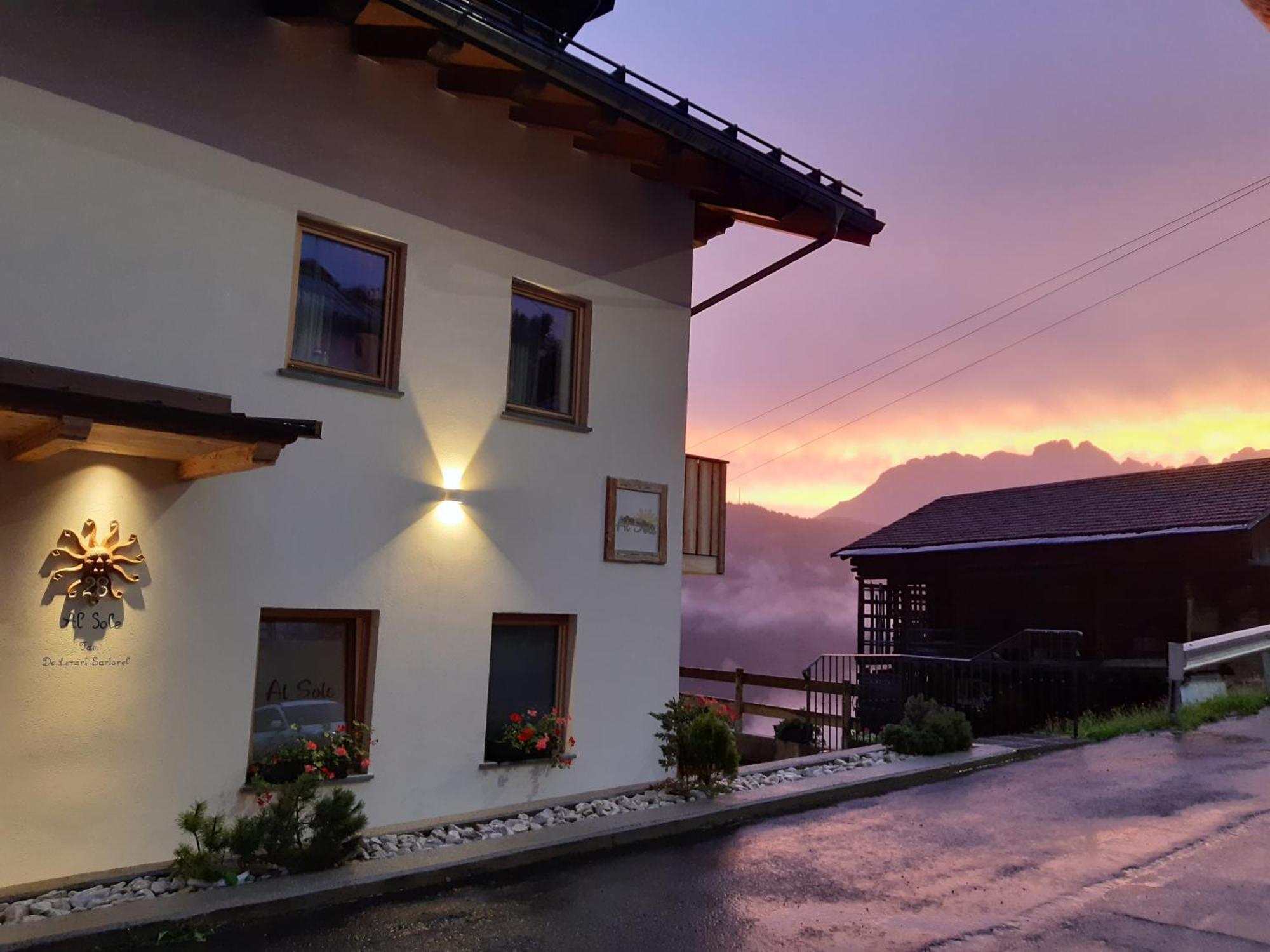 Al Sole B&B Valcomelico Santo Stefano Di Cadore Buitenkant foto
