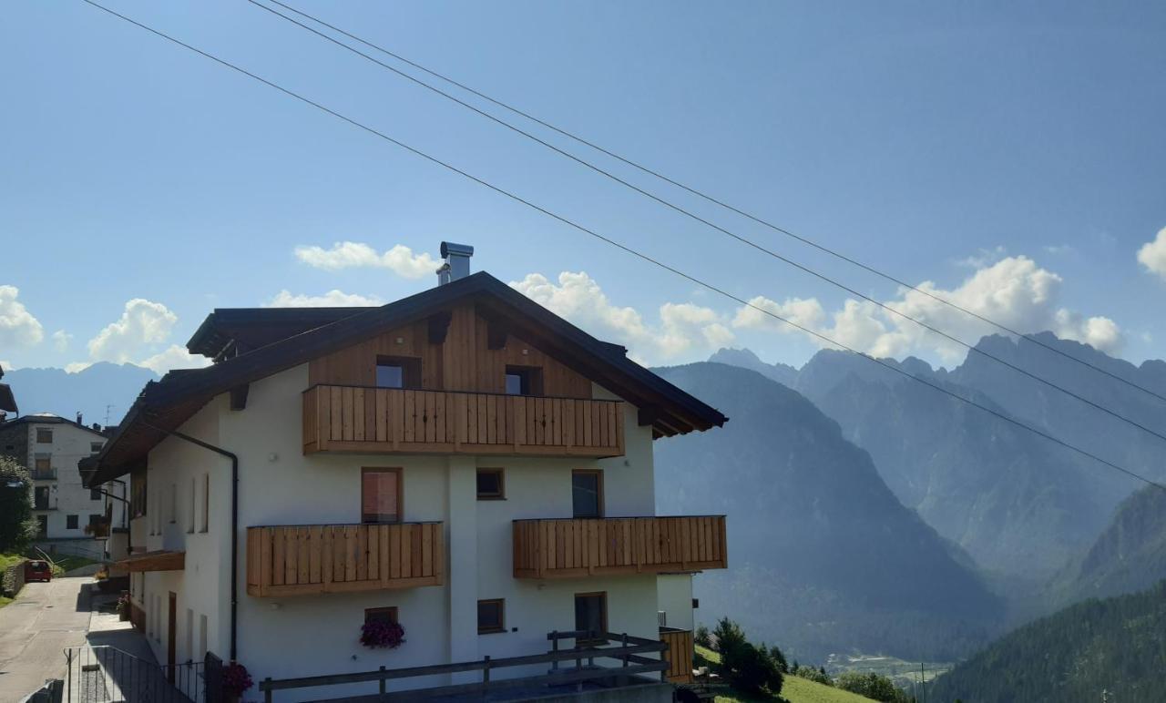 Al Sole B&B Valcomelico Santo Stefano Di Cadore Buitenkant foto